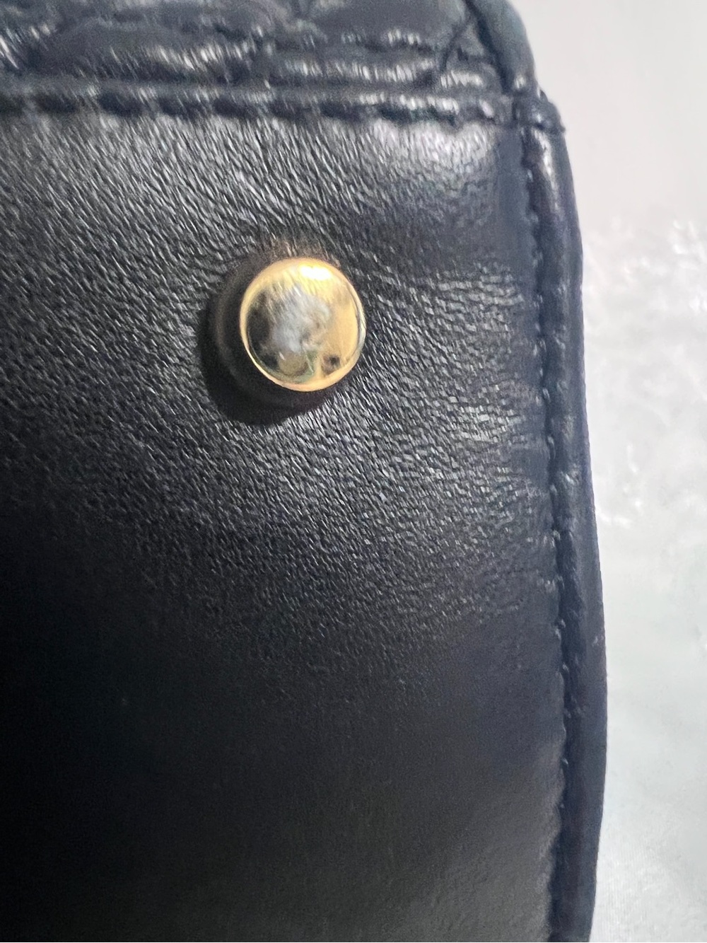 Preloved Vintage Bally Black Quilted Top-Handle Women's Bag with Gold Hardware - Picture 12 of 16